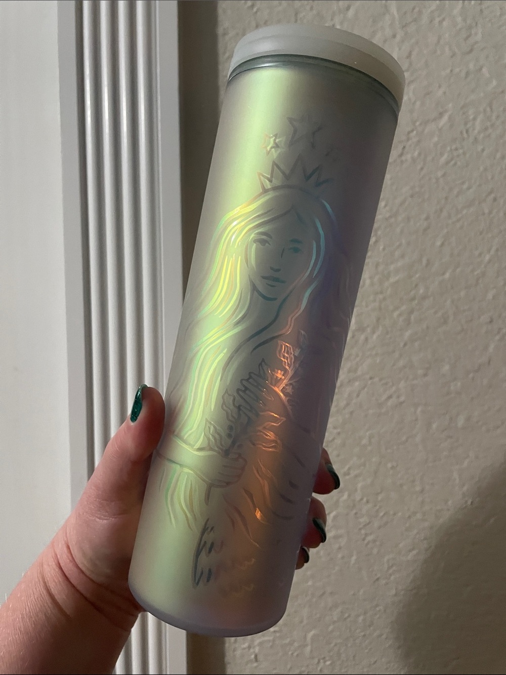 Iridescent Mermaid Tumbler - Grande